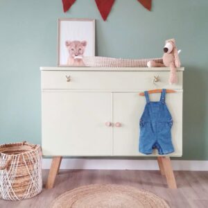 Vintage commode in mintgroen