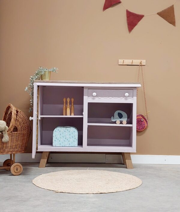 Vintage speelgoedkast dressoir wandkast halkast lila