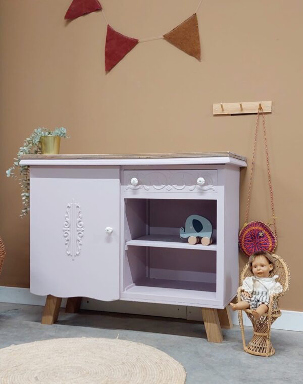 Vintage speelgoedkast dressoir wandkast halkast lila