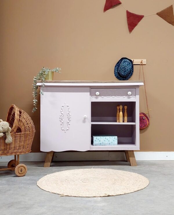 Vintage speelgoedkast dressoir wandkast halkast lila