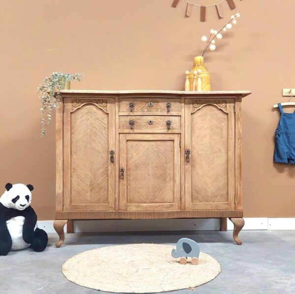 Vintage sierlijke unieke commode halkast speelgoedkast