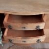 Vintage sierlijke commode houtkleur Vintage sierlijke commode houtkleur