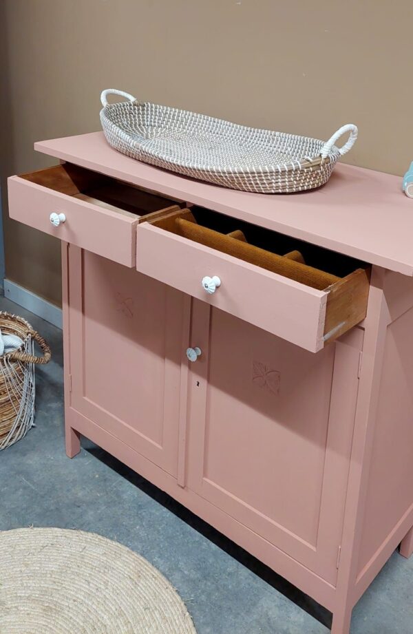 vintage commode meidencommode babykamer