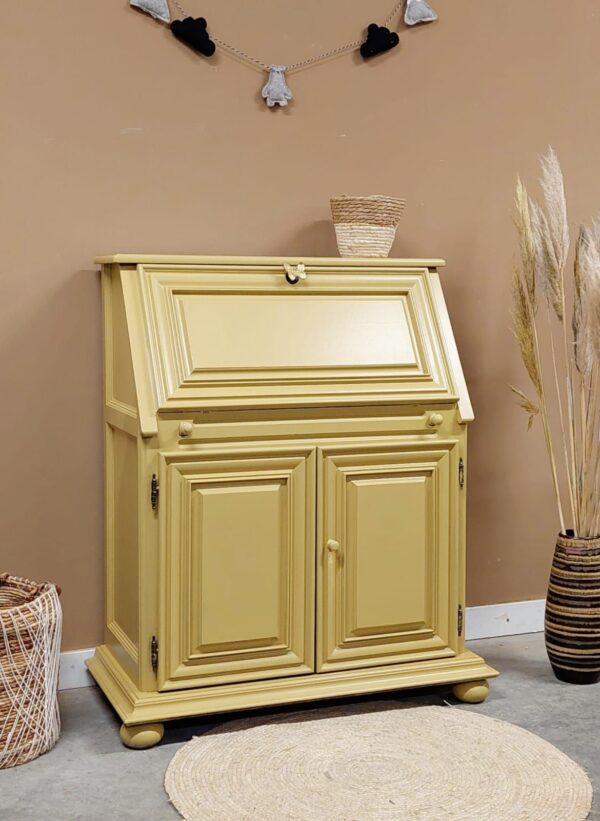 Vintage kinderbureau frisgeel