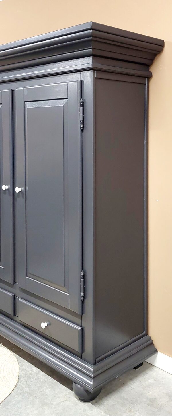 Vintage unieke broodkast, buffetkast, woonkeuken, speelgoedkast