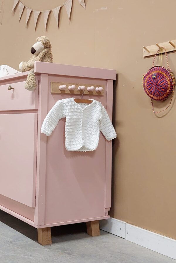 Ruime Vintage Commode Zachtroze