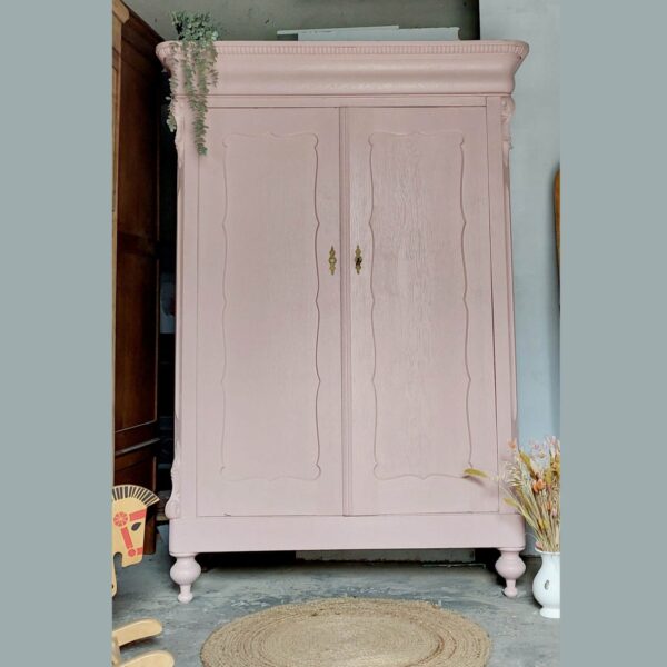 Prachtige biedermeier kledingkast- zachtroze