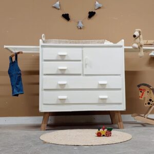 Vintage commode naar wens babykamer kinderkamer speelgoedkast wit hout Vintage commode naar wens babykamer kinderkamer speelgoedkast wit hout