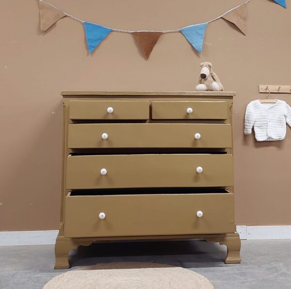 Vintage brocante commode halkast speelgoedkast kinderkamer babykamer