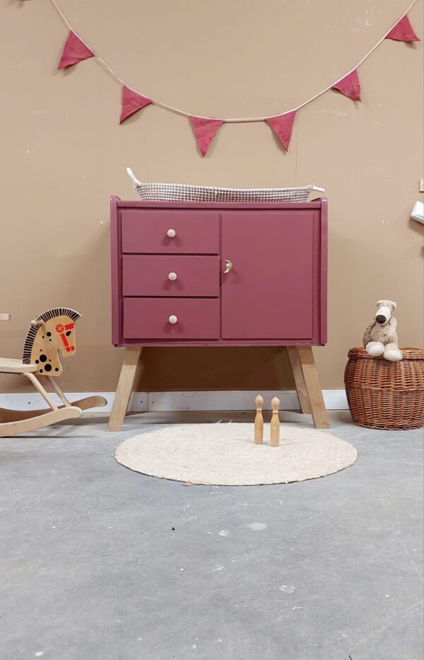 vintage commode paars