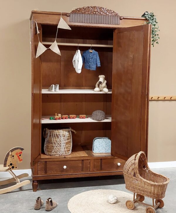 vintage demontabele spiegelkast kinderkamer babykamer uniek duurzaam babykamerwinkel