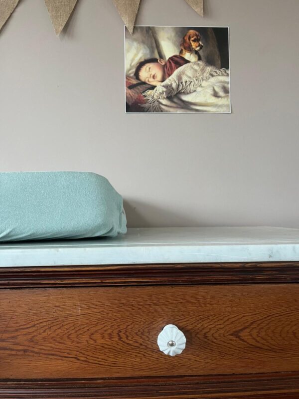 Vintage commode met marmeren blad