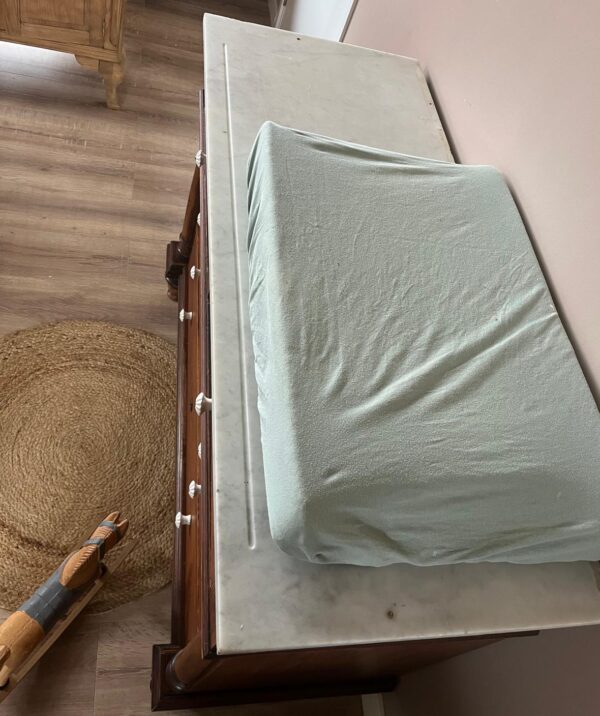 Vintage commode met marmeren blad