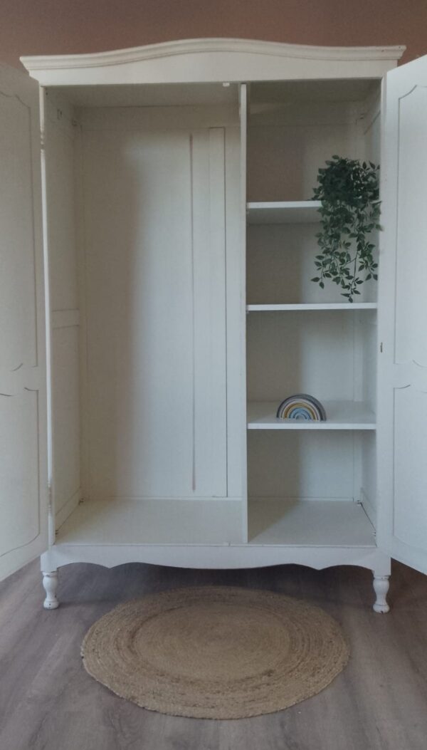 tweedeurs kledingkast