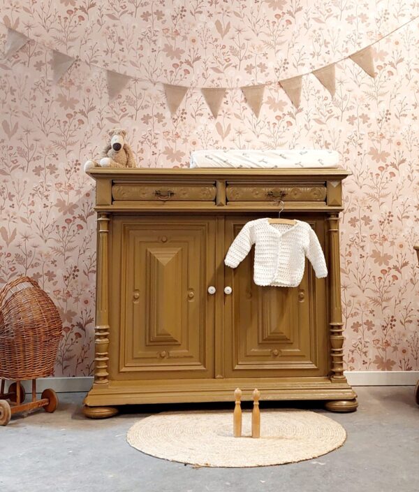 Vintage commode warm tan Vintage commode warm tan