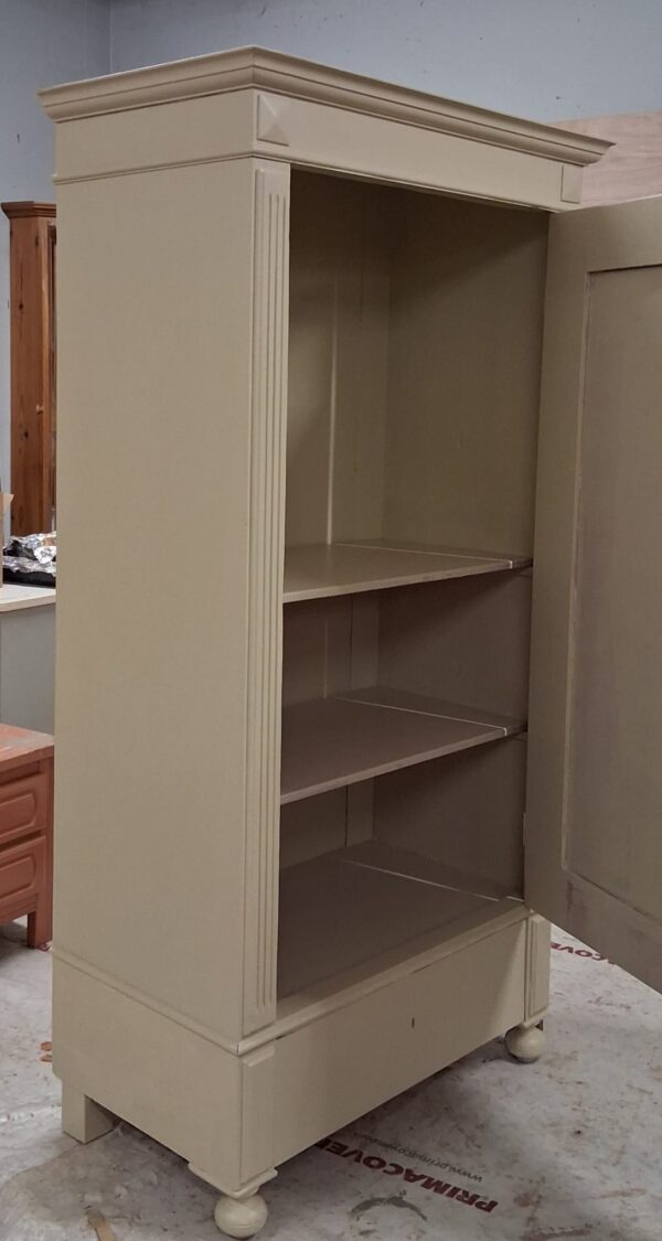 kledingkast eendeurskast vintage kast kleur naar wens kinderkamer slaapkamer inrichten