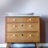 WhatsApp Image 2025-05-08 at 20.06.49 Commode wit marmer babykamer vintage