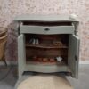 Vintage commode zachtgroen Vintage commode zachtgroen