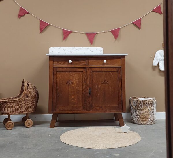 vintage commode marmerenblad babykamer kinderkamer uniek duurzaam houten meubels kinderkamer