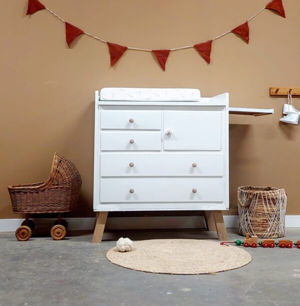 Vintage commode barneveld