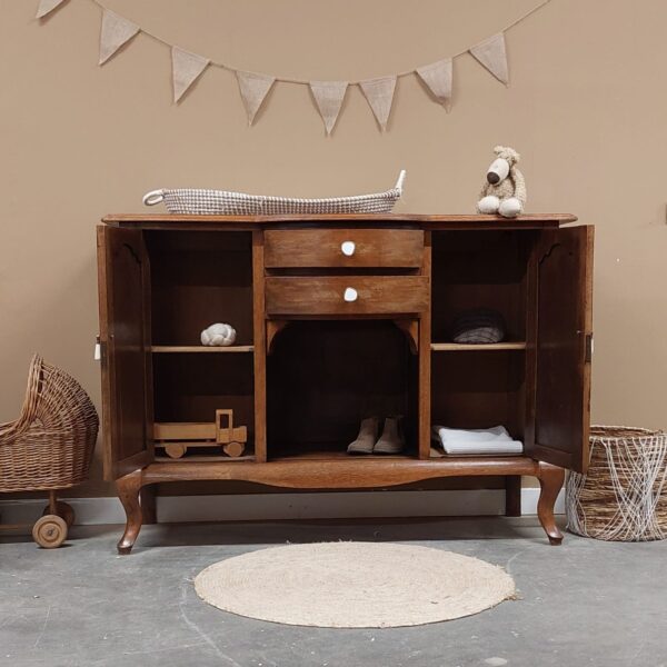 vintage ruime sierlijke commode houtkleur jongenscommode meidencommode vintage ruime sierlijke commode houtkleur jongenscommode meidencommode