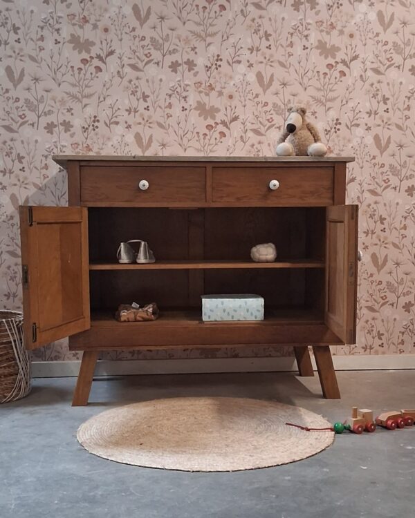 Commode marmer babykamer vintage kinderkamer dressoir hout uniek slaapkamer Commode marmer babykamer vintage kinderkamer dressoir hout uniek slaapkamer