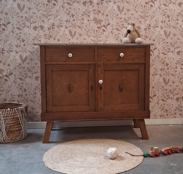 Commode marmer babykamer vintage kinderkamer dressoir hout uniek slaapkamer Commode marmer babykamer vintage kinderkamer dressoir hout uniek slaapkamer