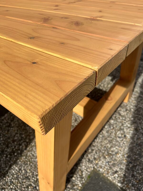 WhatsApp Image 2025-08-27 at 17.25.26 Tuintafel douglashout handgemaakt