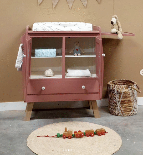 vintage commode babykamer, vintage kast kinderkamer