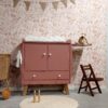 vintage commode babykamer, vintage kast kinderkamer