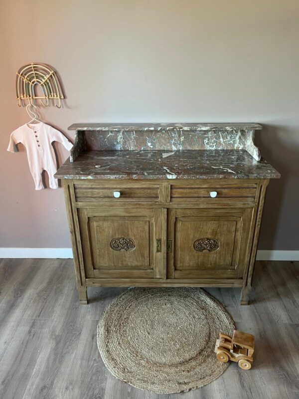 WhatsApp Image 2025-09-06 at 11.59.45 (3) Belgisch vintage commode houtkleur met marmeren blad