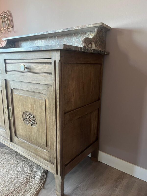 WhatsApp Image 2025-09-06 at 11.59.46 (4) Belgisch vintage commode houtkleur met marmeren blad