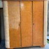 Retro kledingkast – volledig naar wens op te laten knappen