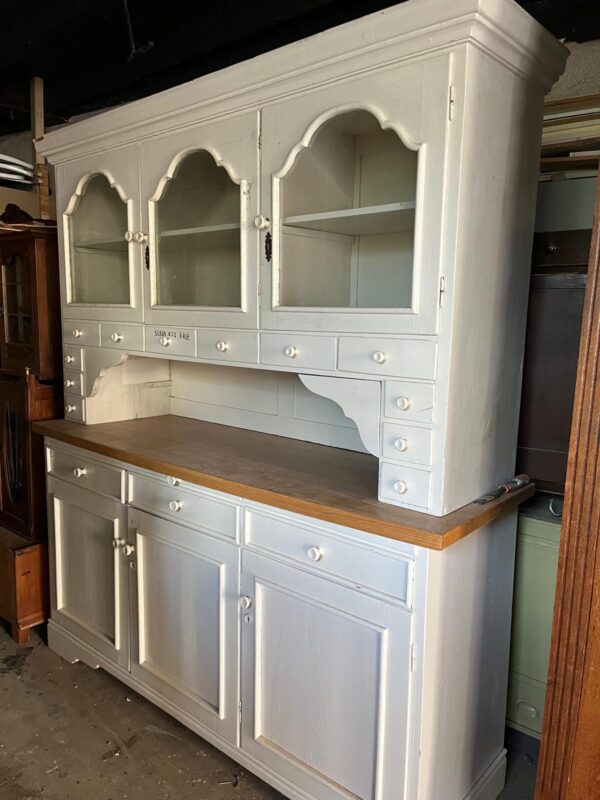 Grote vintage buffetkast – volledig naar wens op te laten knappen