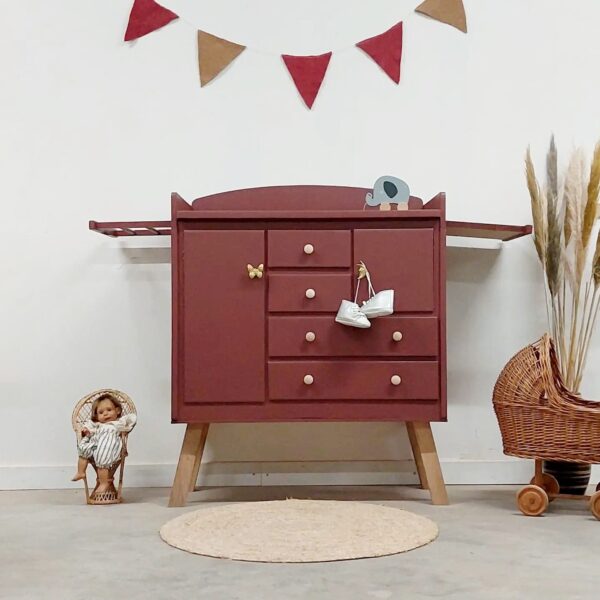 vintage commode babykamer, vintage kast kinderkamer