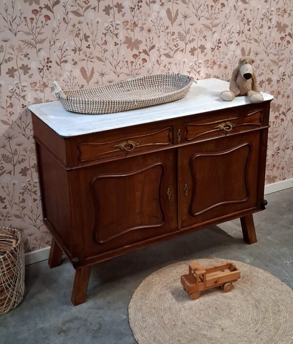 WhatsApp Image 2025-11-21 at 16.33.52 (1) Vintage commode met marmeren blad | Josiefine