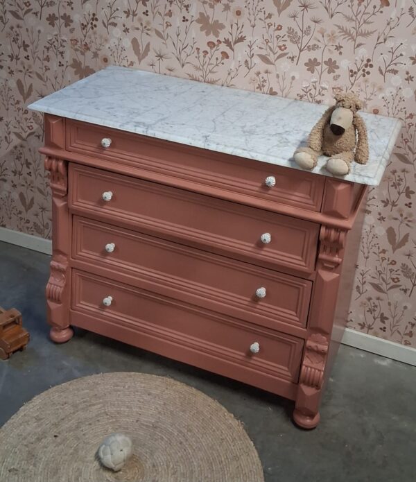 vintage commode babykamer kinderkamer meidenkamer baby zwanger uniek duurzaam jongenskamer marmerenblad