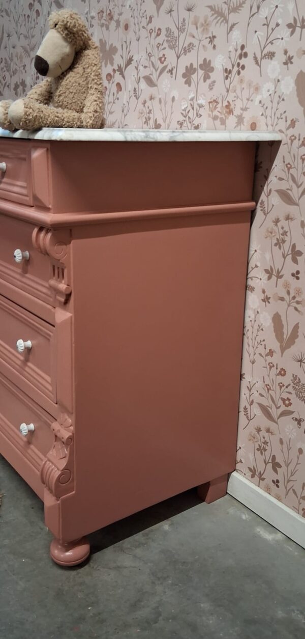 vintage commode babykamer kinderkamer meidenkamer baby zwanger uniek duurzaam jongenskamer marmerenblad