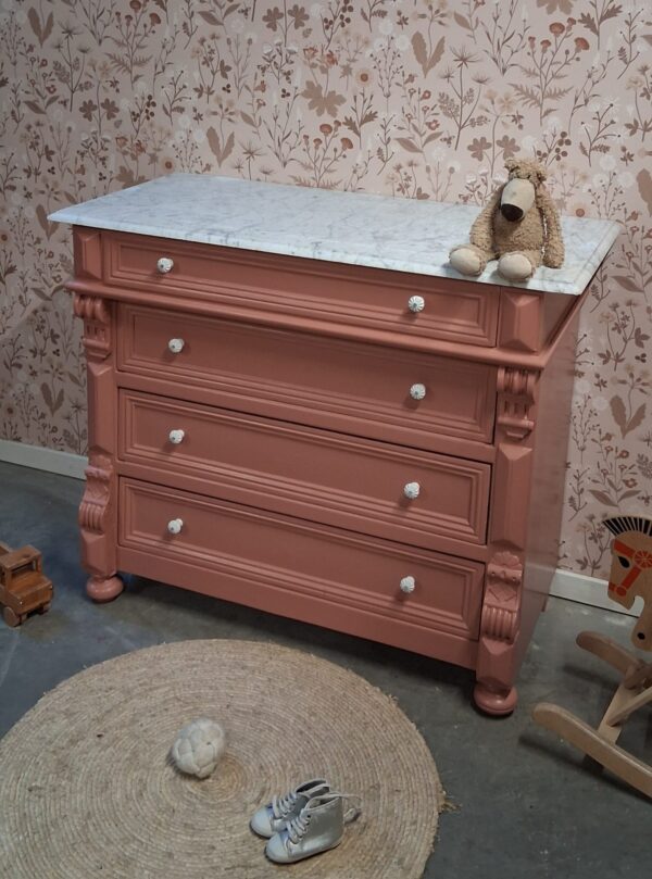 vintage commode babykamer kinderkamer meidenkamer baby zwanger uniek duurzaam jongenskamer marmerenblad