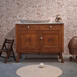 Vintage houtkleur commode met wit marmerenblad