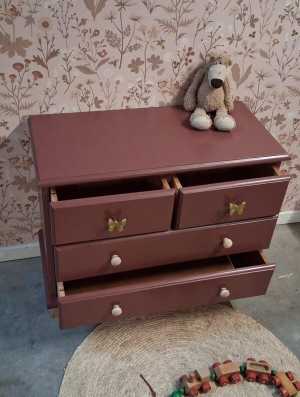 Vintage speelgoedkastje klein ladekastje Merlot Mania