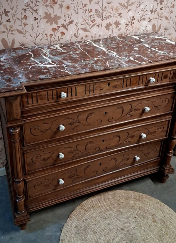 vintage commode babykamer kinderkamer meidenkamer baby zwanger uniek duurzaam jongenskamer marmerenblad