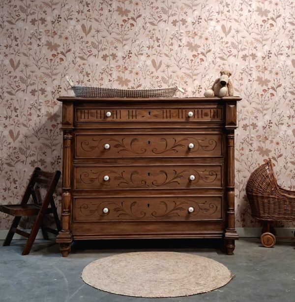 vintage commode babykamer kinderkamer meidenkamer baby zwanger uniek duurzaam jongenskamer marmerenblad