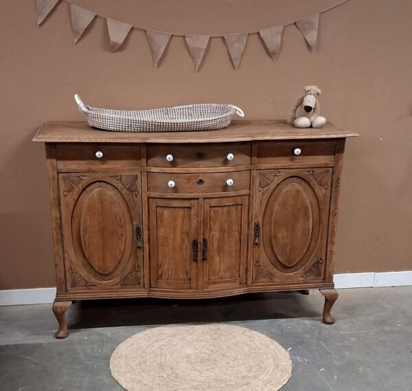 vintage commode babykamer, vintage kast kinderkamer