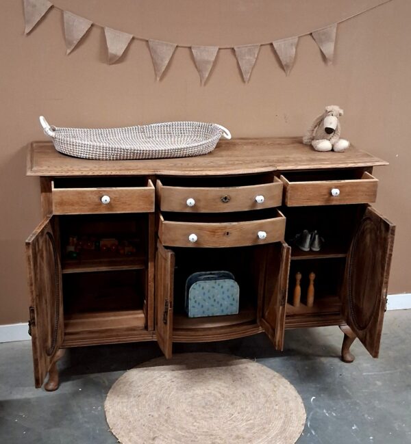 vintage commode babykamer, vintage kast kinderkamer