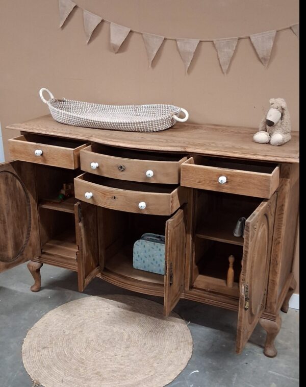 vintage commode babykamer, vintage kast kinderkamer