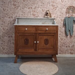 Vintage houtkleur commode met wit marmerenblad