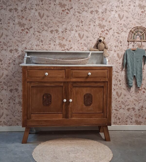 Vintage houtkleur commode met wit marmerenblad