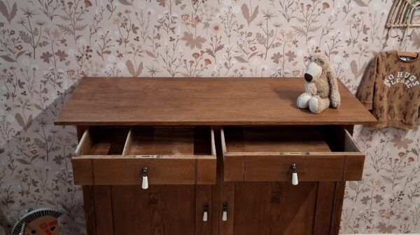 vintage commode babykamer kinderkamer meidenkamer baby zwanger uniek duurzaam