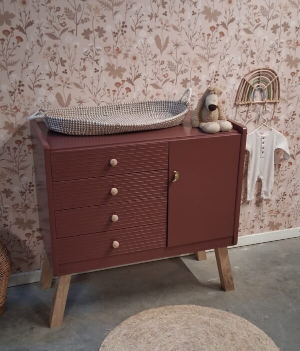Vintage commode met lades Merlot Mania